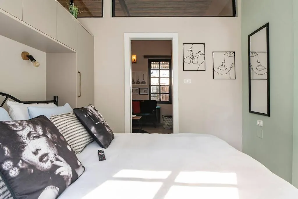 Levi Urban - Top Location Boutique Apartments In חיפה 0*,  ישראל